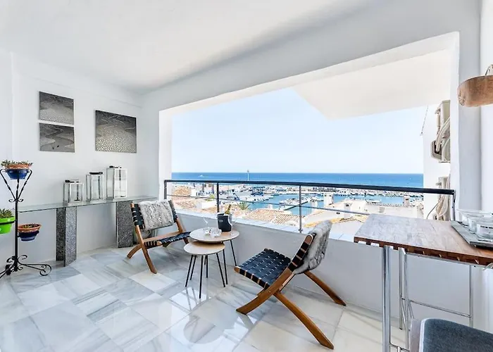 Modern 3 Bedroom In Puerto Banus With Sea Views