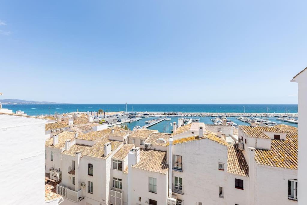 Modern 3 Bedroom In Puerto Banus With Sea Views