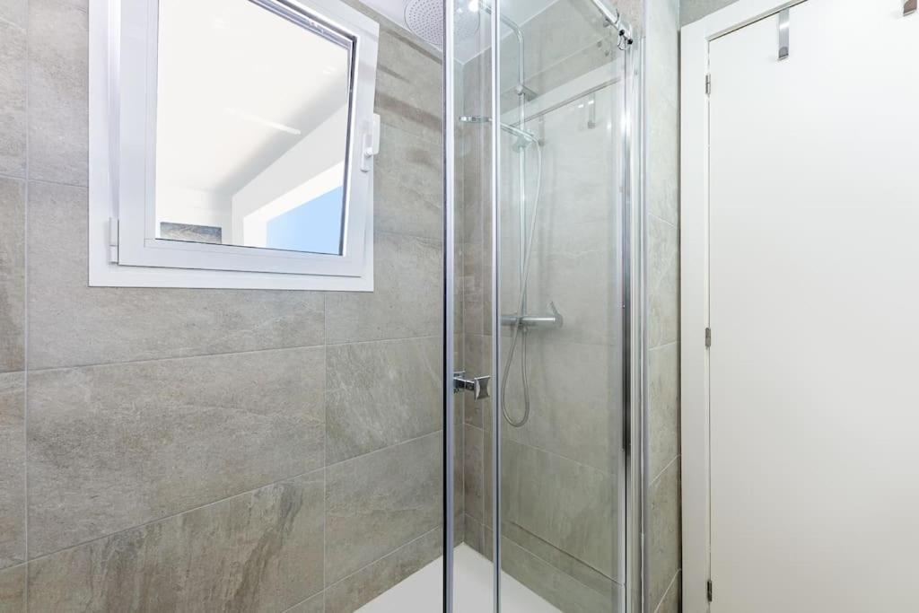 Modern 3 Bedroom In Puerto Banus With Sea Views Apartment Marbella