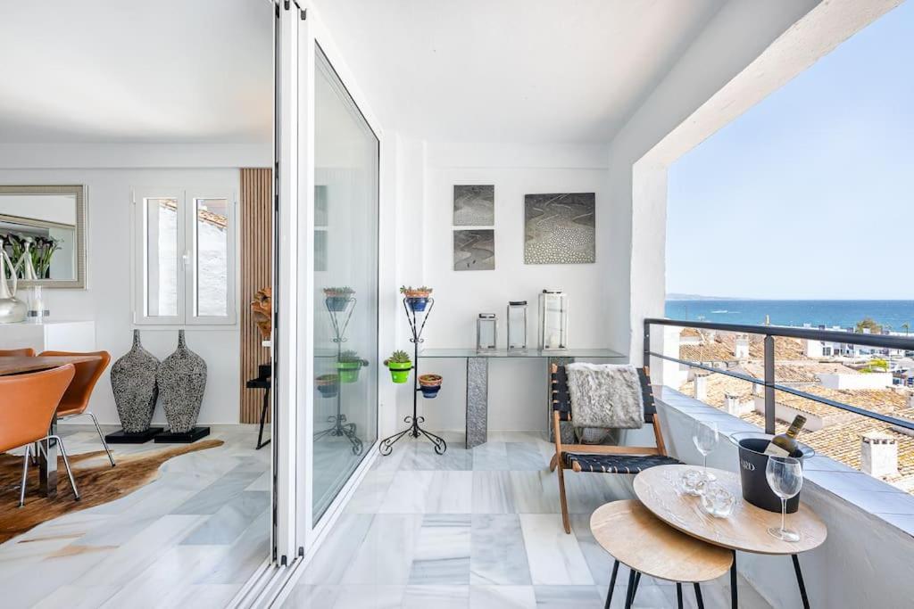 Apartment Modern 3 Bedroom In Puerto Banus With Sea Views