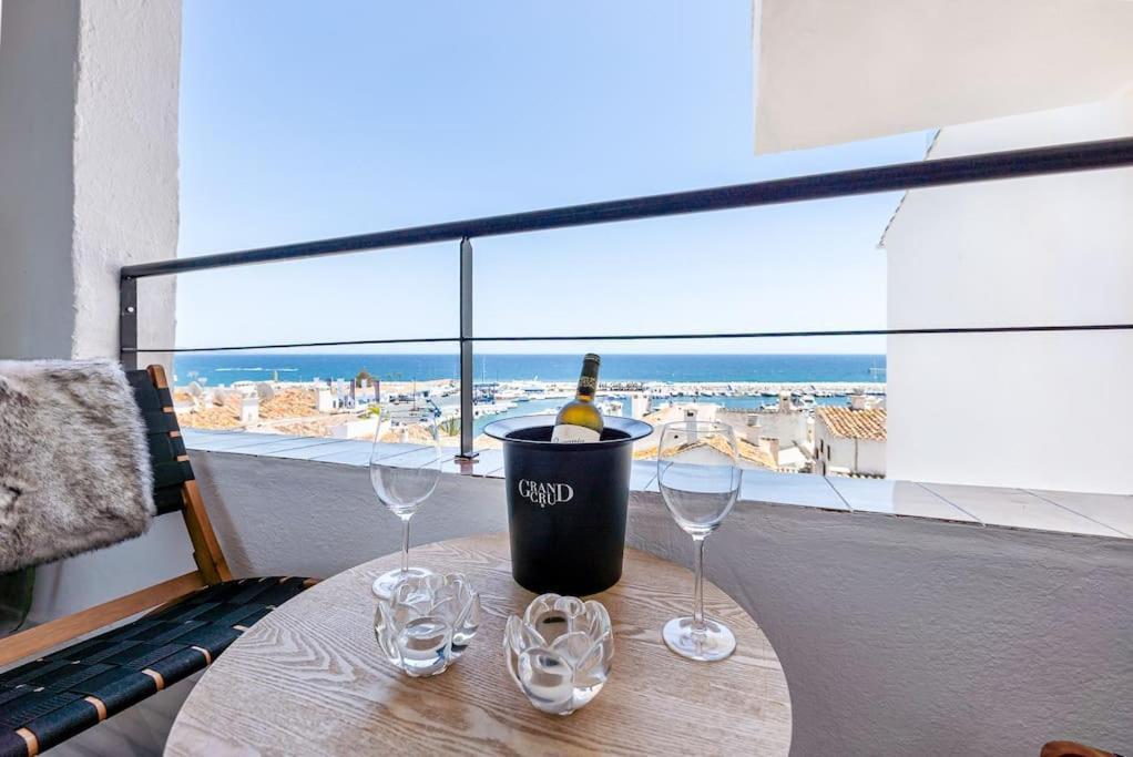 Modern 3 Bedroom In Puerto Banus With Sea Views *